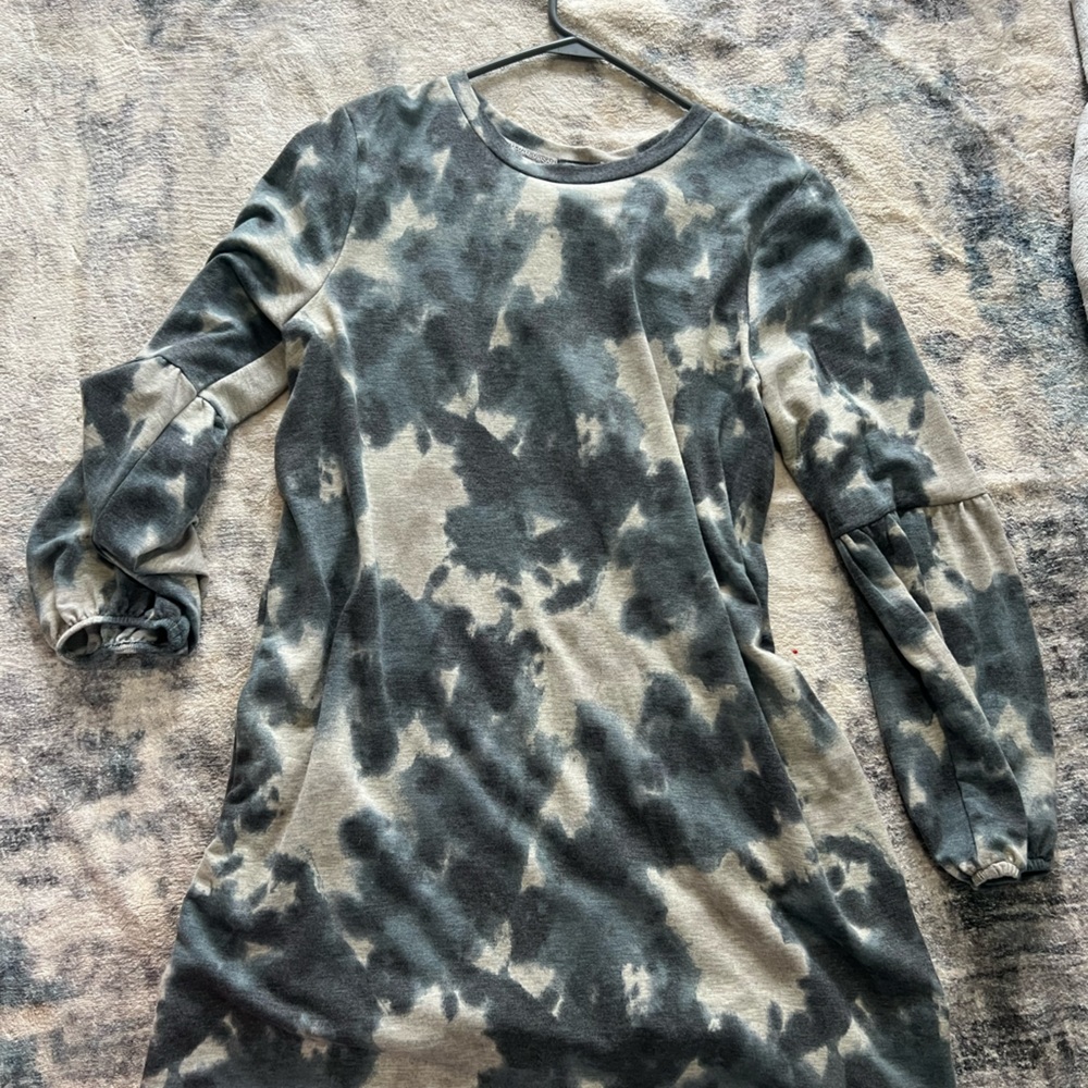 Long sleeve dress